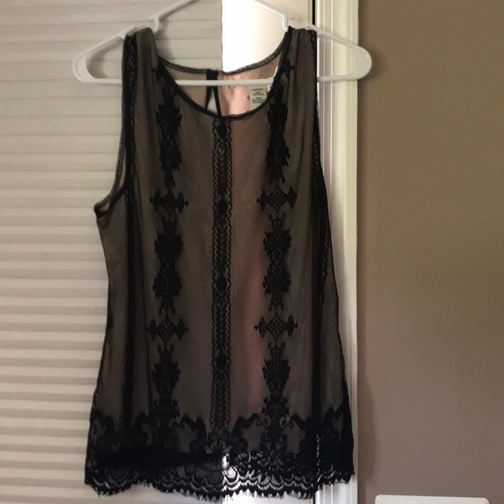 Sleeveless blouse